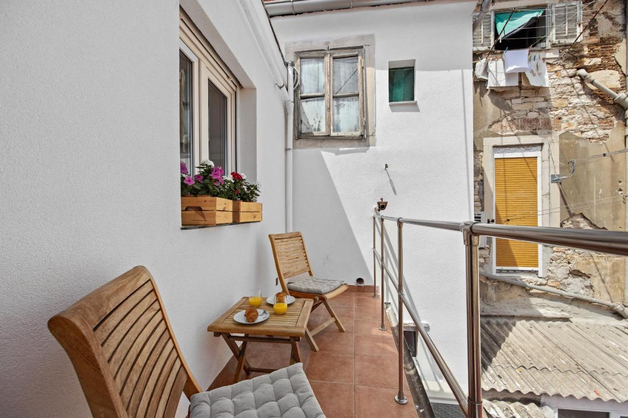 Giardini M Studio Apartments Pula Extérieur photo