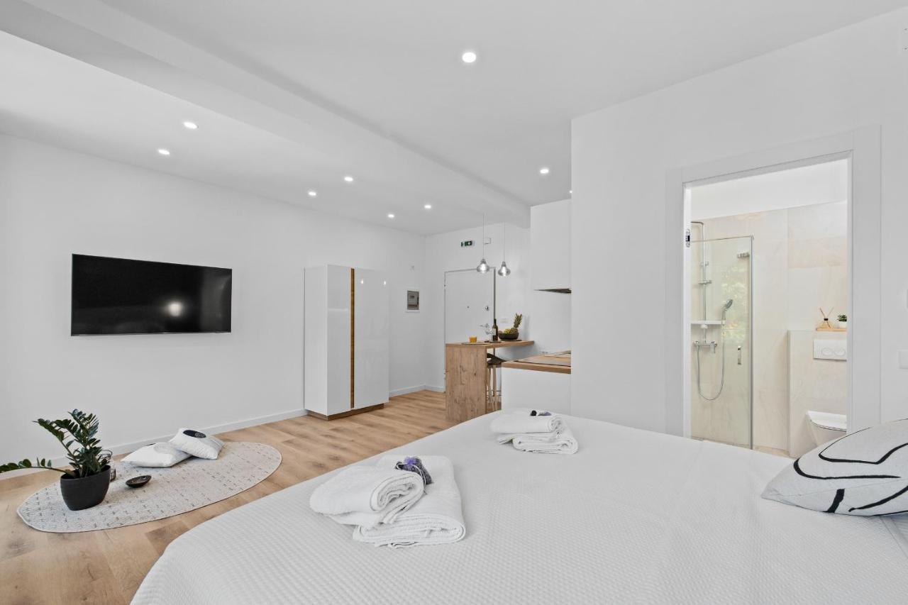 Giardini M Studio Apartments Pula Extérieur photo
